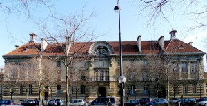 1280px-P1000874_Paris_XIII_Boulevard_de_l'Hopital_ENSAM_reductwk